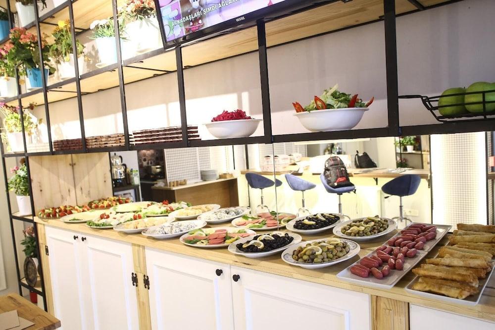 Neva Flats Taksim Hotel Istanbul Exterior photo